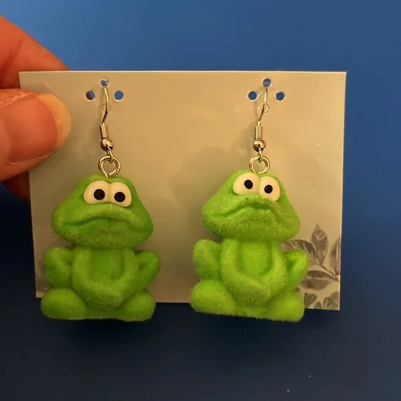 Frog Earrings - Picture 2 of 6